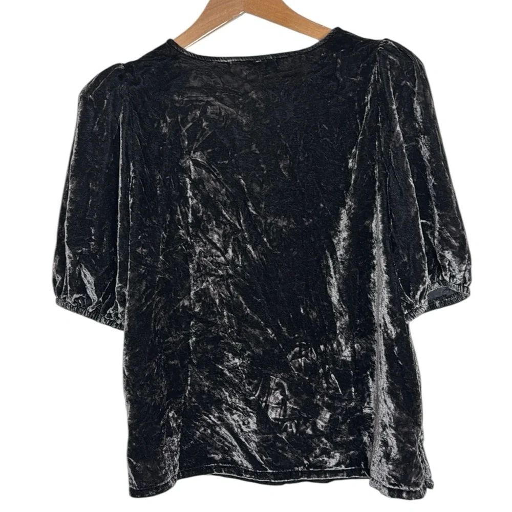 LOFT Dark Gray Crushed Velvet V-neck 1/2 sleeve popover velour Top Size S